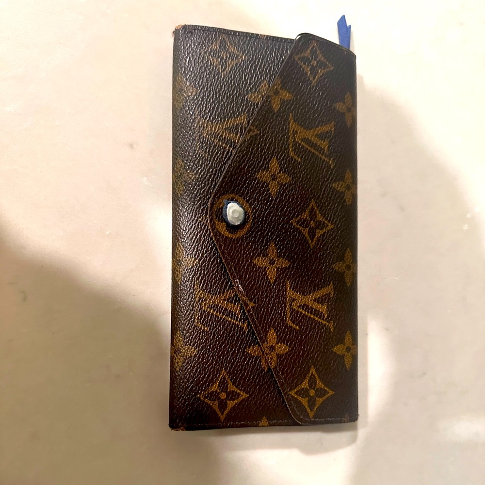 Louis Vuitton wallet